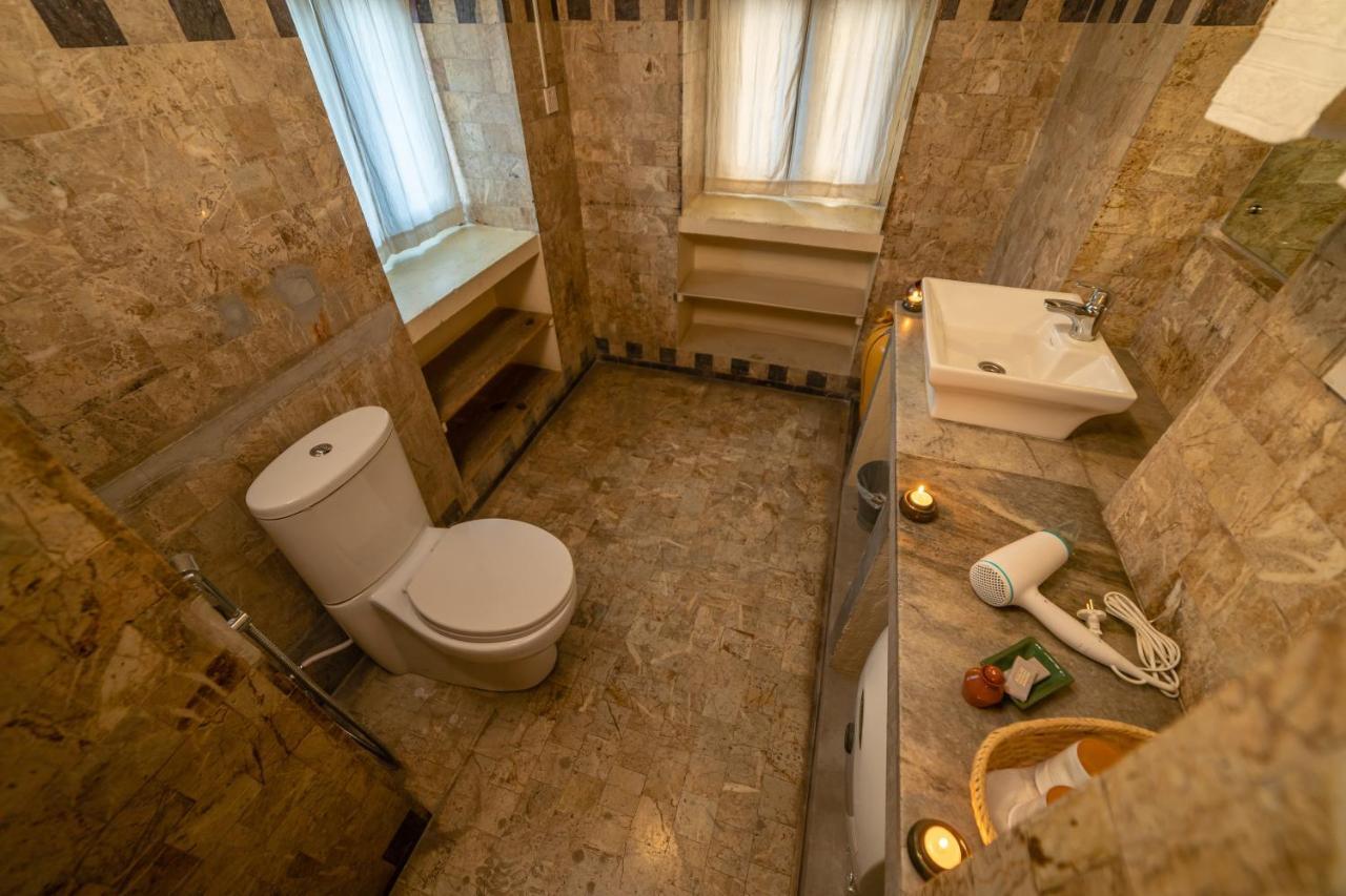 1905 Suites Restaurant Катманду Экстерьер фото